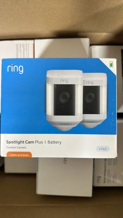 Ring Spotlight Cam 2 pack battery powered