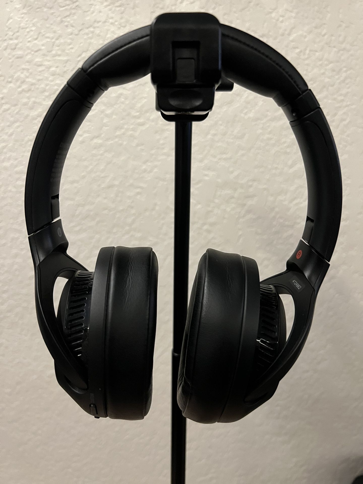 Sony - XB900N Wireless over-ear Headphones