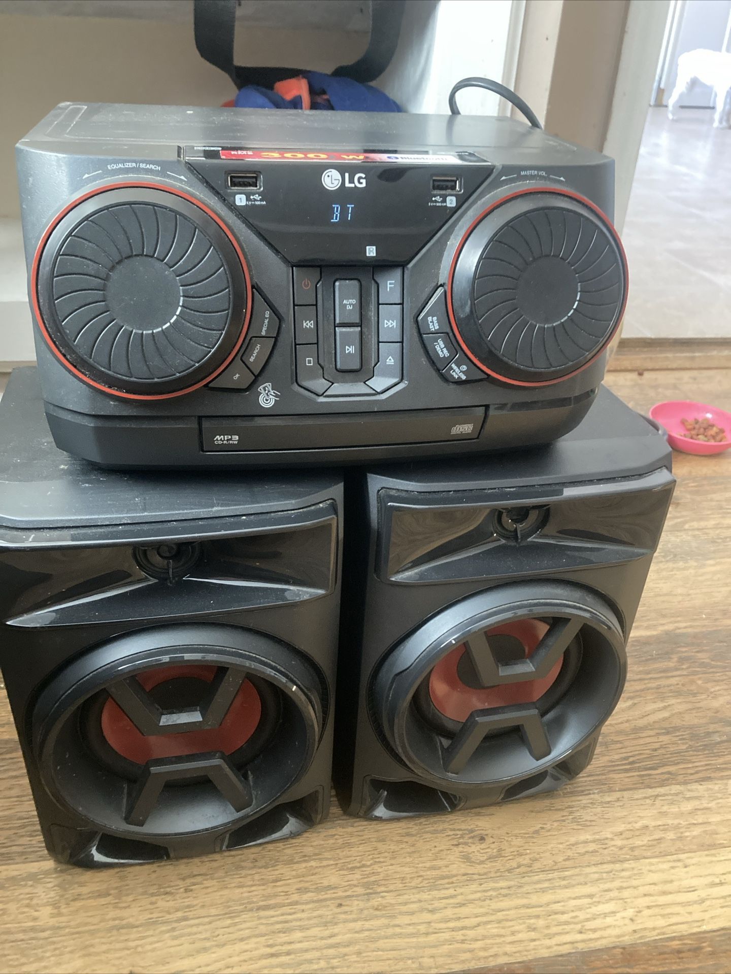 LG xBOOM Ck43 300W