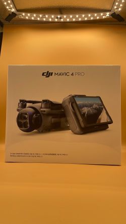 DJI Mavic 4 creator combo