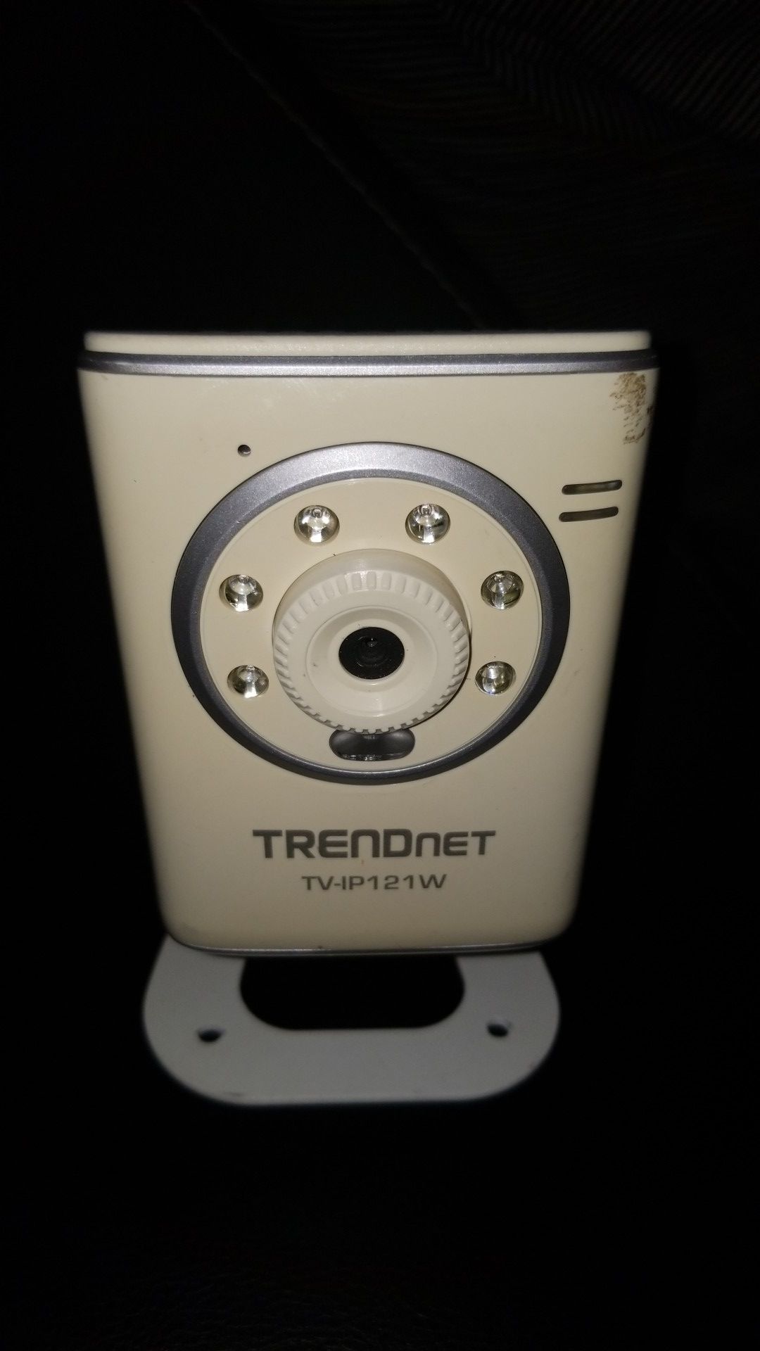 TRENDnet day/night wireless camera