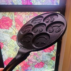 Emoji pancake non sticky frying pan 
