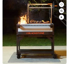 Blackstone Bronco Open Flame Santa Maria Grill with Soft Cover and Coal Rake