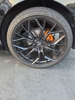 20x9 32et black satin OS Luxury wheels Trd 4 20" silver or Grey whls 5x114.3