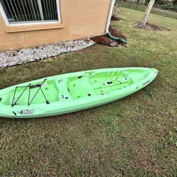 2 Kayaks - Pelican /Sevylor  2 Person
