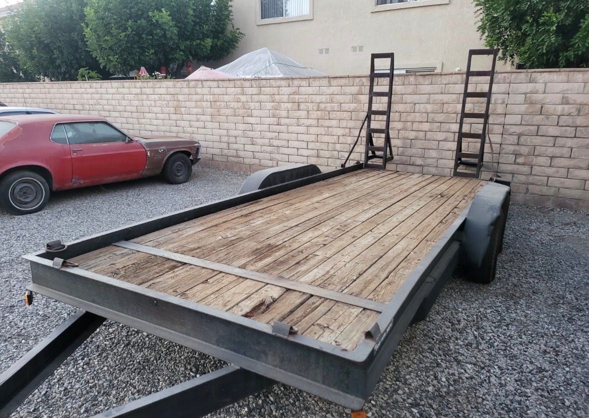 Utility trailer