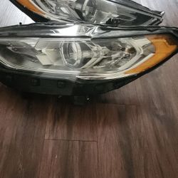 2017-2020 Ford Fusion Headlights Halogen W/LED  OEM 