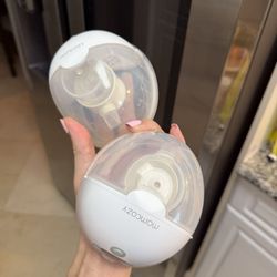 Breast pumps And Infant Bath