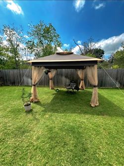 New Gazebo 10x12 With Mosquito Netting Heavy Duty Metal Frame Brand New In Box