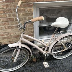 Vintage Pink Beach Cruiser Bike