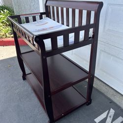 Changing Table All Wood Excellent Condition 