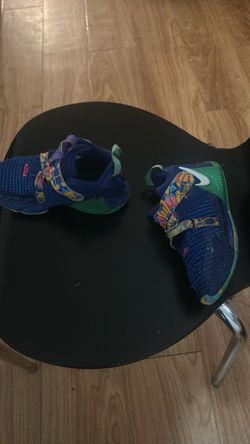 Size 11c LeBron James