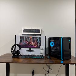 Alienware RTX 5070 Gaming PC Setup