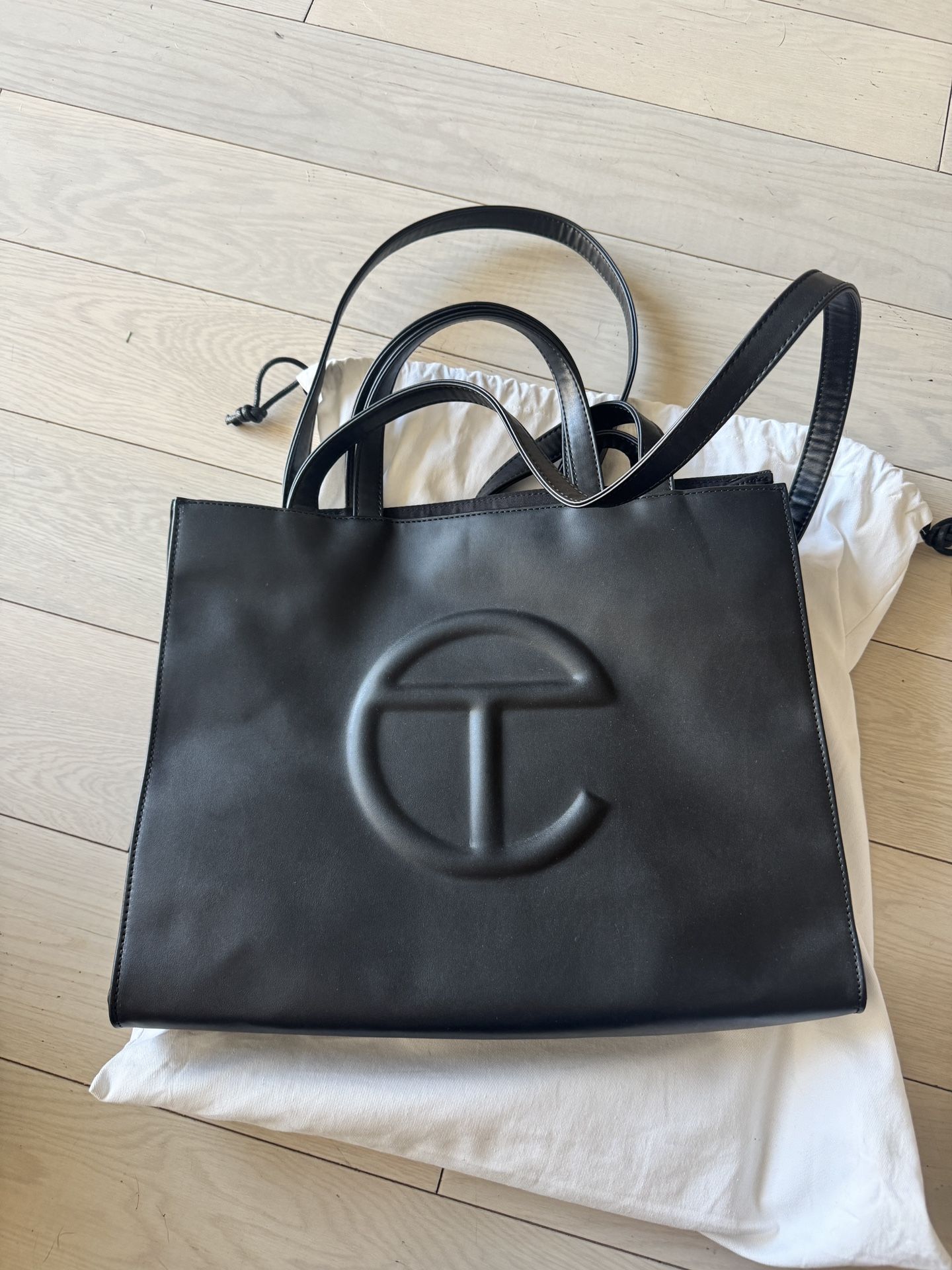 Telfar Medium Bag Black