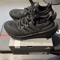 Adidas Utra Boost Light