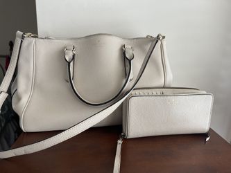 Kate Spade Leather Purse & Wallet