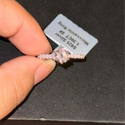 925 Sterling Silver Moissanite Ring