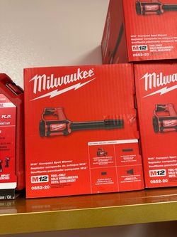 Milwaukee m12 blower / tool only