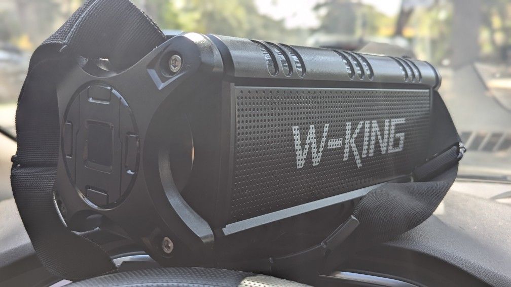 W-king Bluetooth Speaker 
