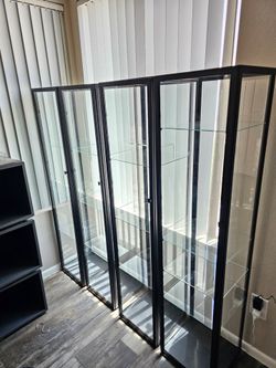 Ikea display case blaliden