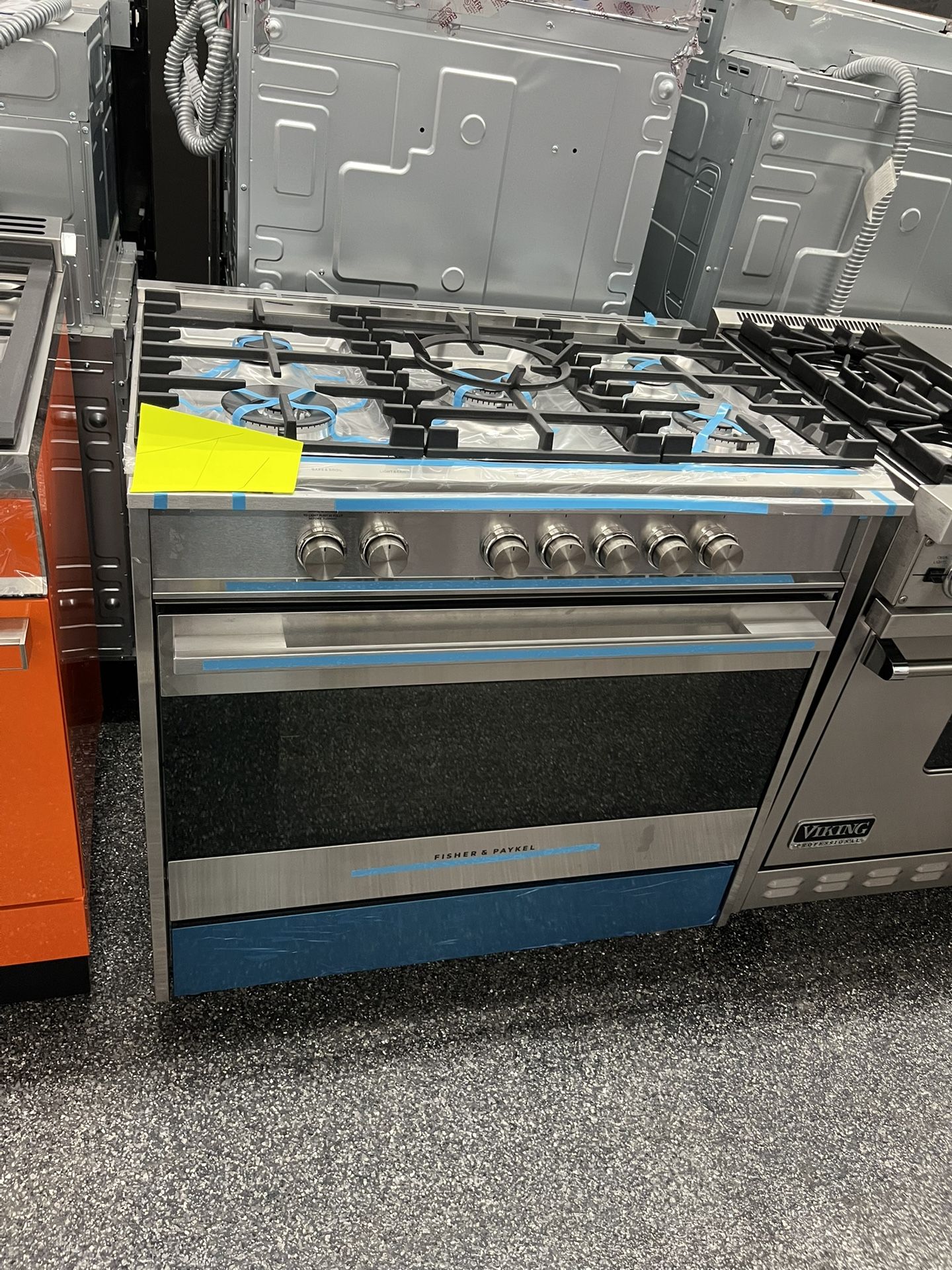 Stainless Steel Fisher & Paykel Range Stove Gas 36” Wide