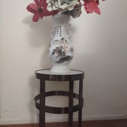 Oriental Flower Vase 