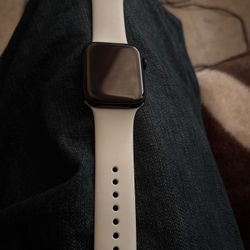 Apple Watch SE