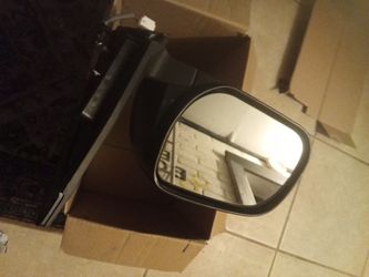 2009-20012 Toyota RAV4 Side View Mirrors 