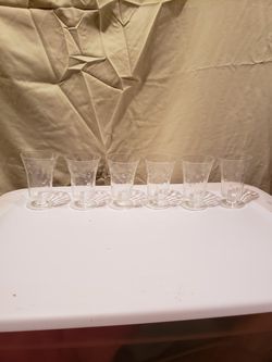 6 desert/shrimp cocktail glasses