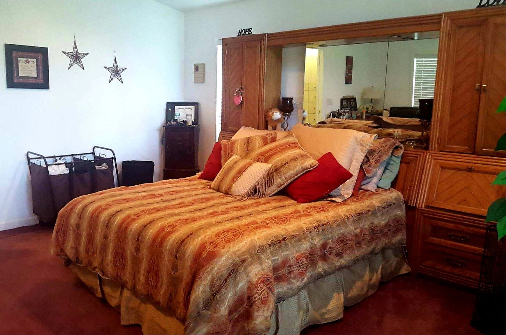 Queen size - headboard mirror wall unit with overhead lights and