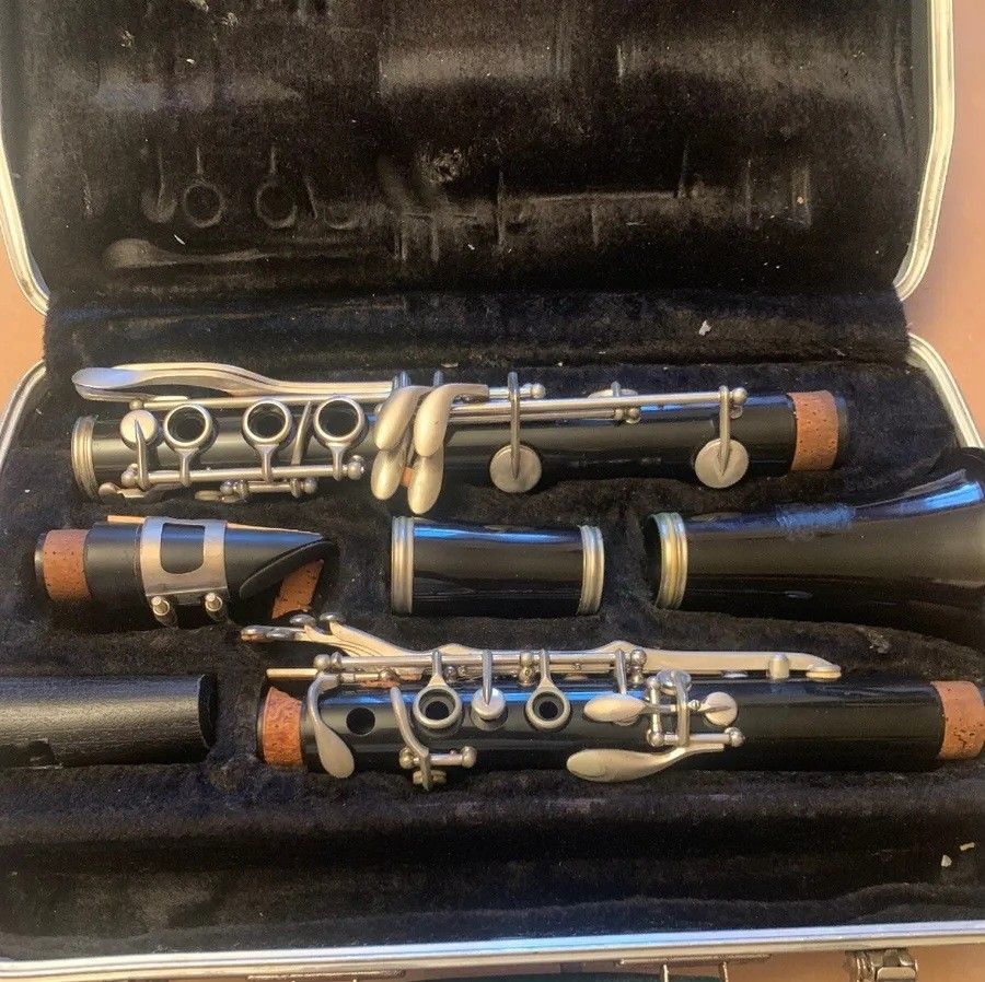 Vintage Bundy clarinet