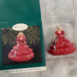Vintage 1996 Collectible Ornament. Hallmark.