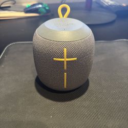 UE - WONDERBOOM Bluetooth Speaker (waterproof)