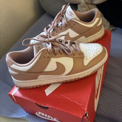 Women’s Nike Dunks
