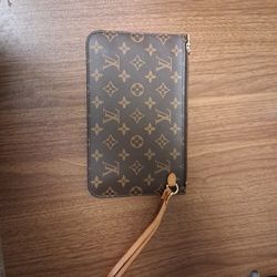 100% Real Genuine Louis Vuitton Wallet/Purse