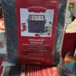 Ornament Holder / target /  Christmas 