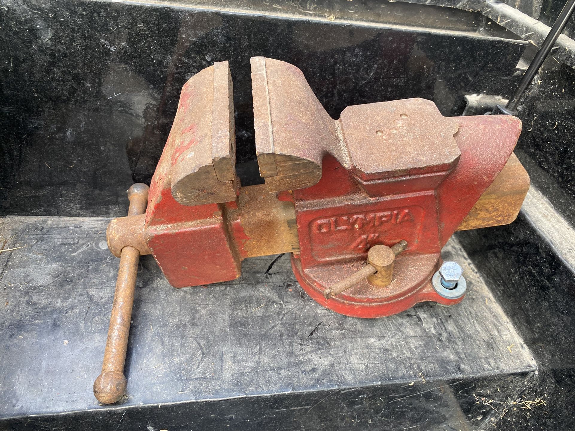 90’s Vintage Bench Vise