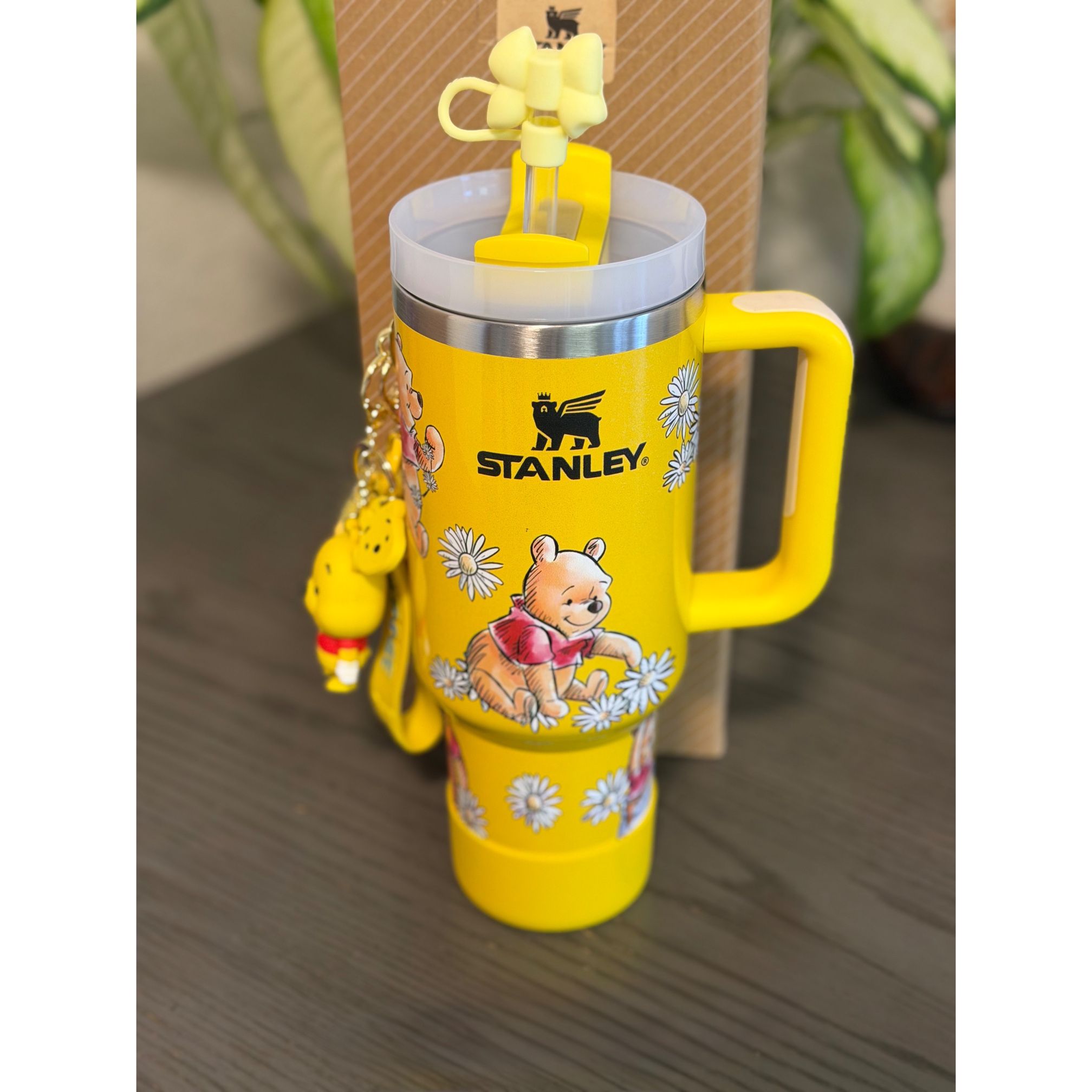 Winnie The Pooh 40oz Stanley