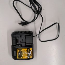 DEWALT DCB113 12V/20V Lithium-Ion Battery Charger