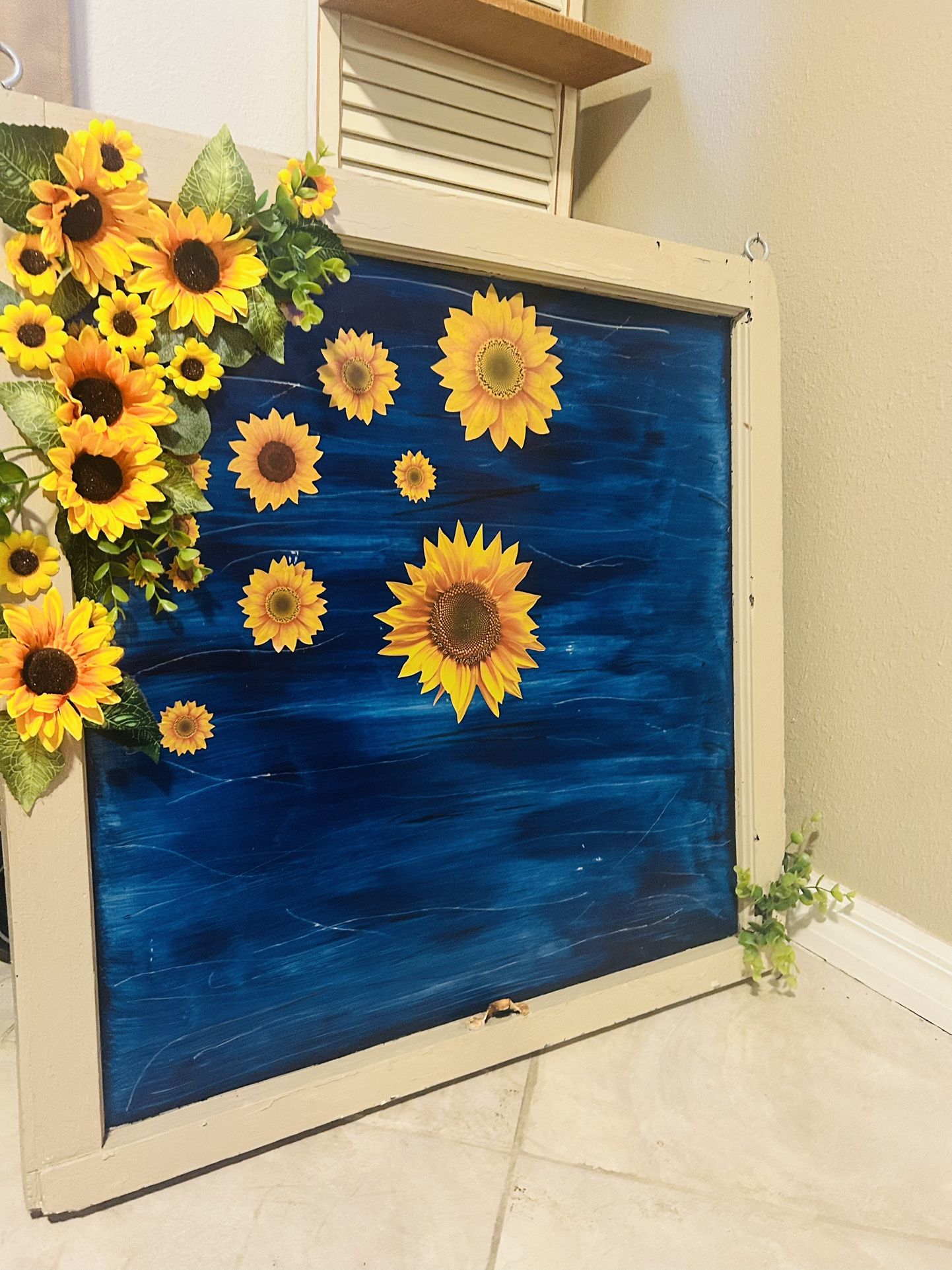 Sunflower Decor