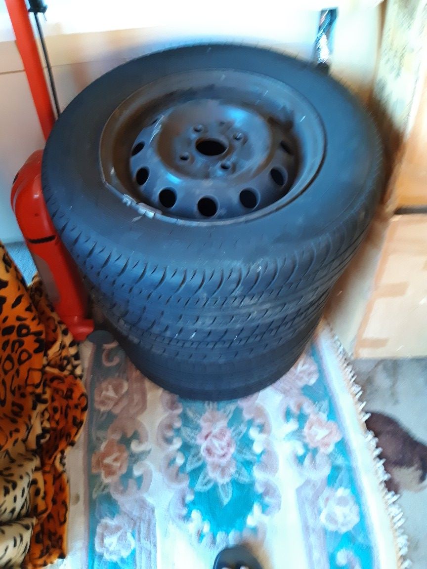 Tires 175/70 R13