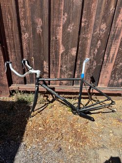 Dawees 43cm bike frame / parts bike