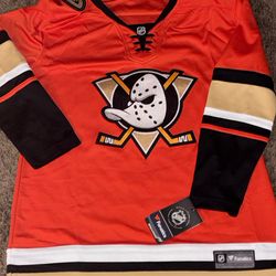 Ducks jersey