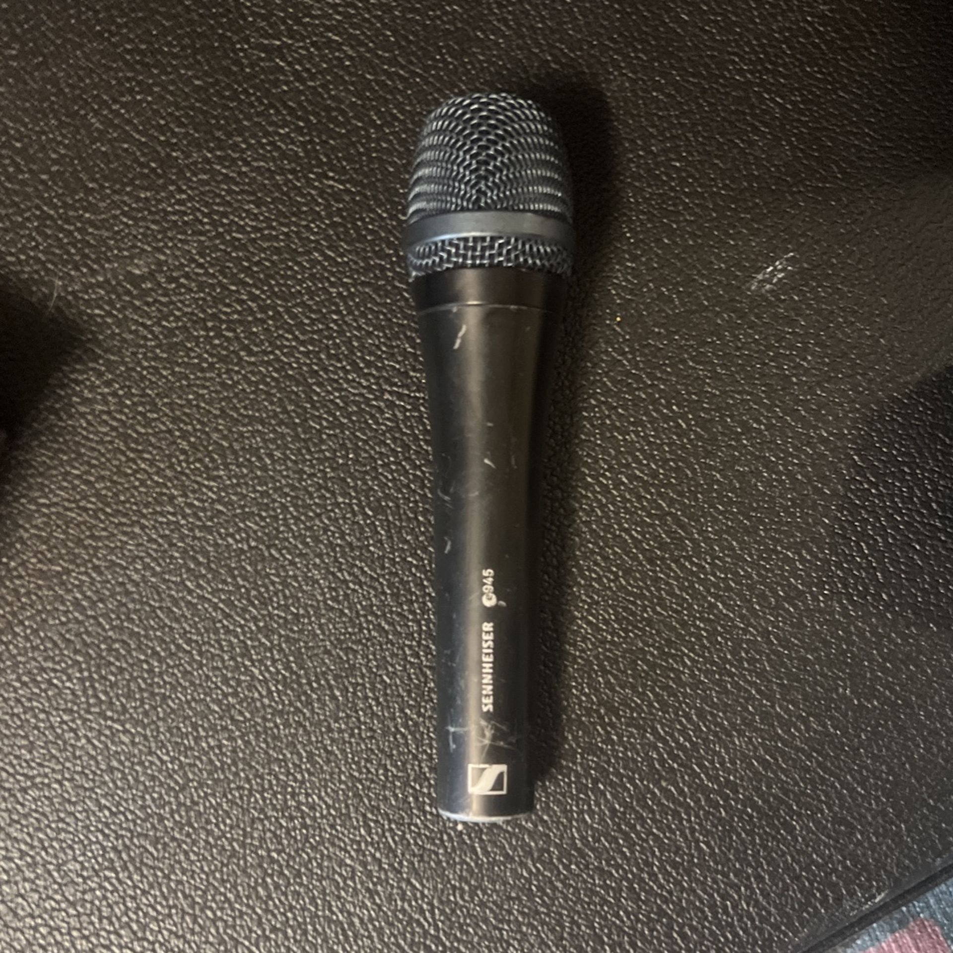 Mic Sennheiser e945