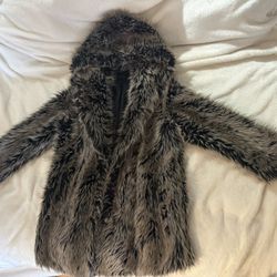 Size Small Faux Fur Spirit Hood 