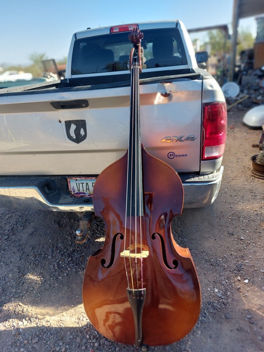 Lidell 3/4 Stand Up Bass