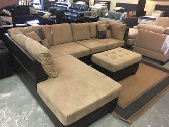 Brand new sectional sofa with free ottoman