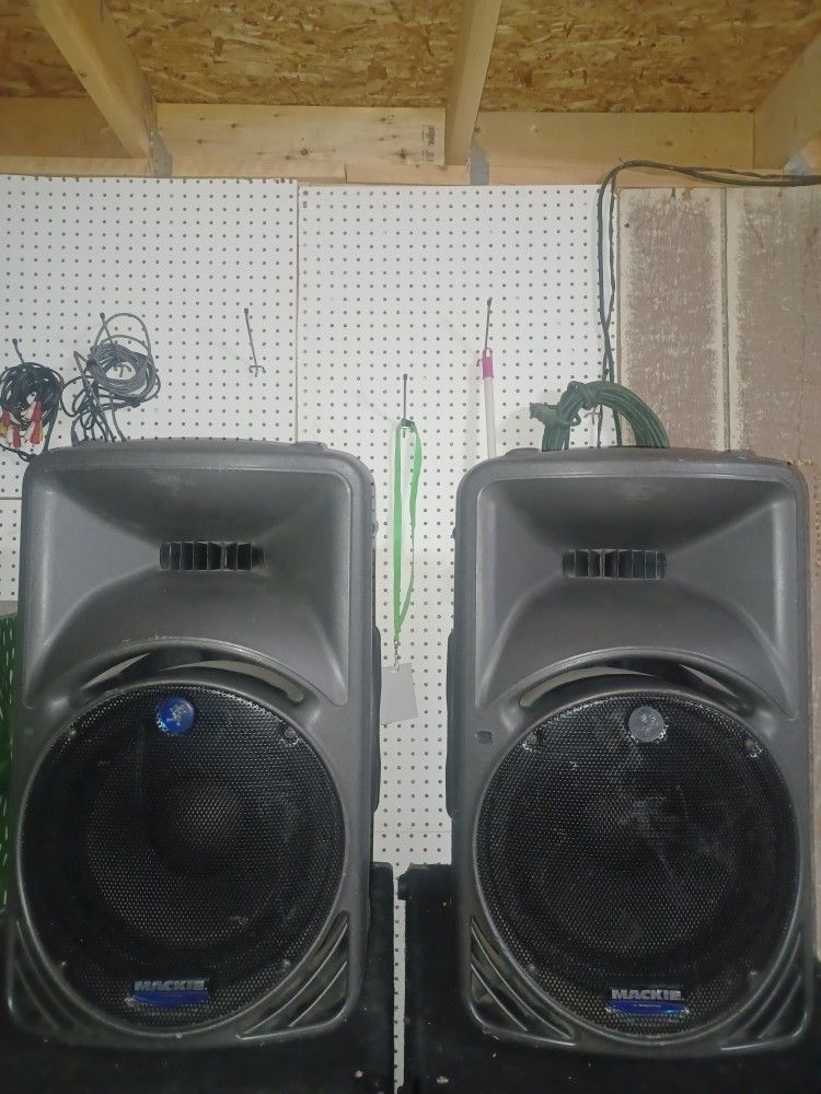 Powered Dj Speakers