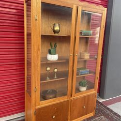 Vintage Cabinet 