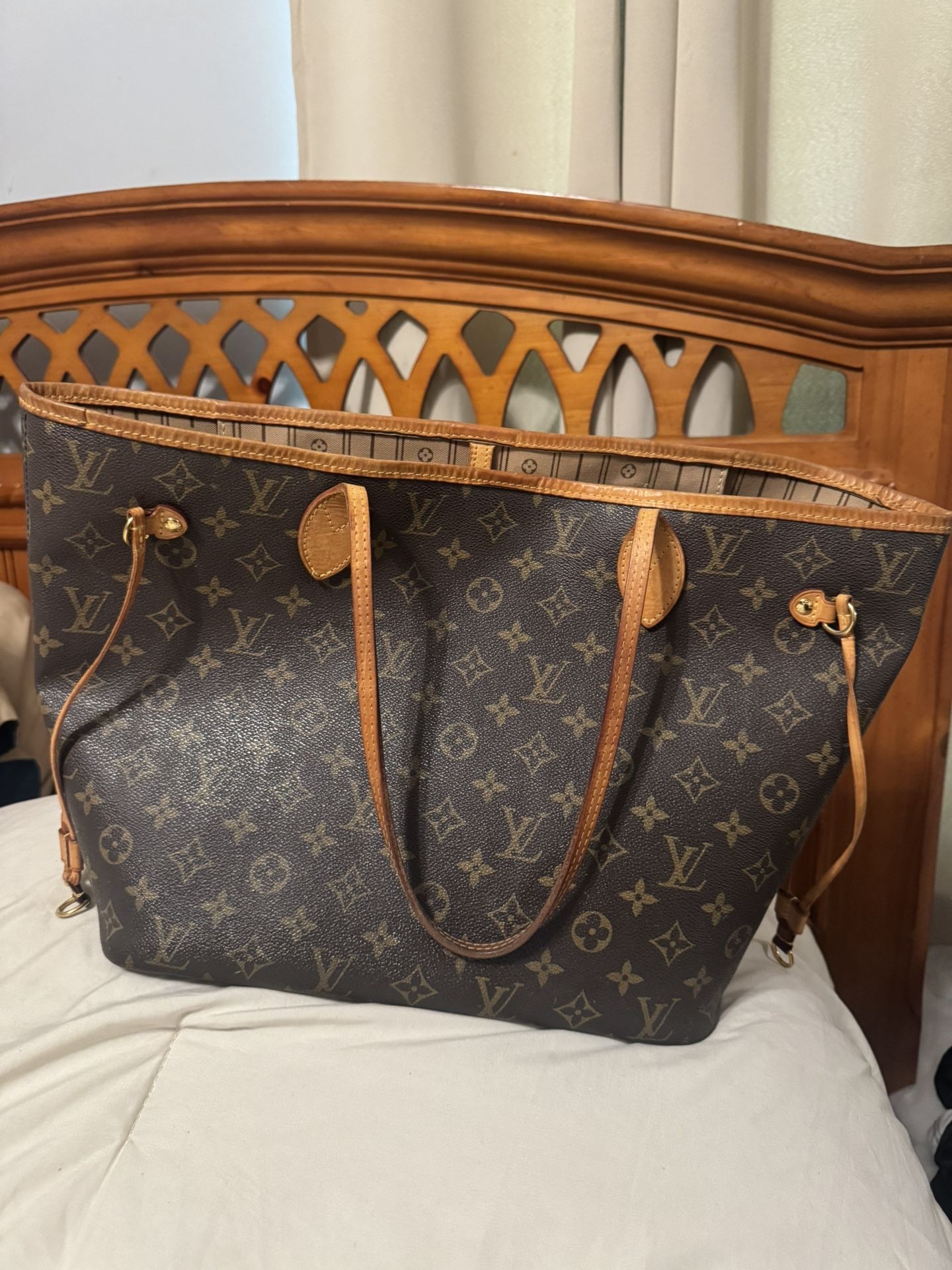 Never full MM Luis Vuitton